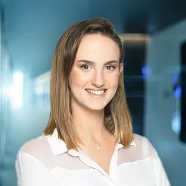 סתיו בר | רכזת שיווק לאונרדו