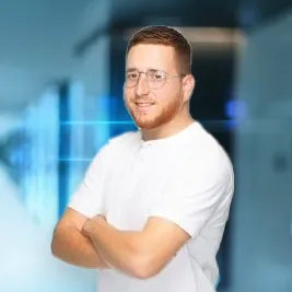 תובל בכר | לוגיסטיקה לאונרדו